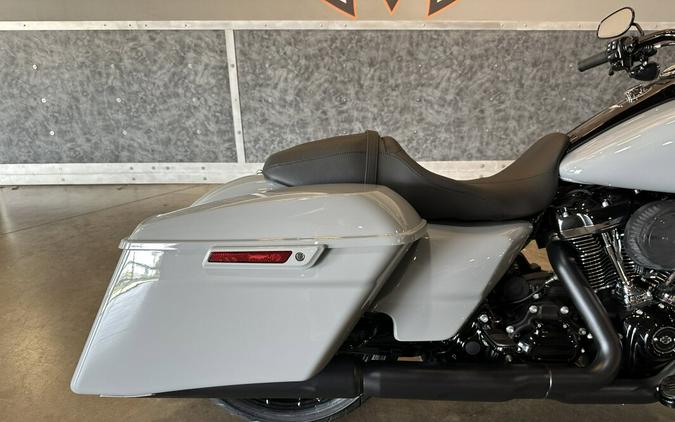 2025 Harley-Davidson® Road King™ Special FLHRXS