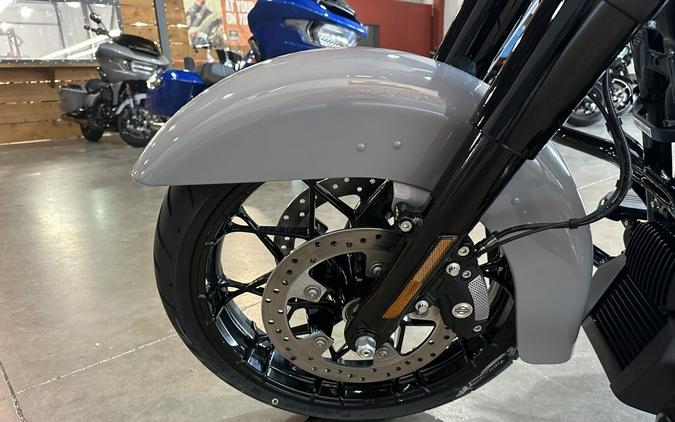 2025 Harley-Davidson® Road King™ Special FLHRXS