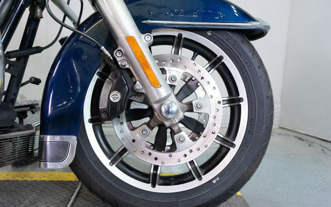 2014 Harley-Davidson Police Road King®