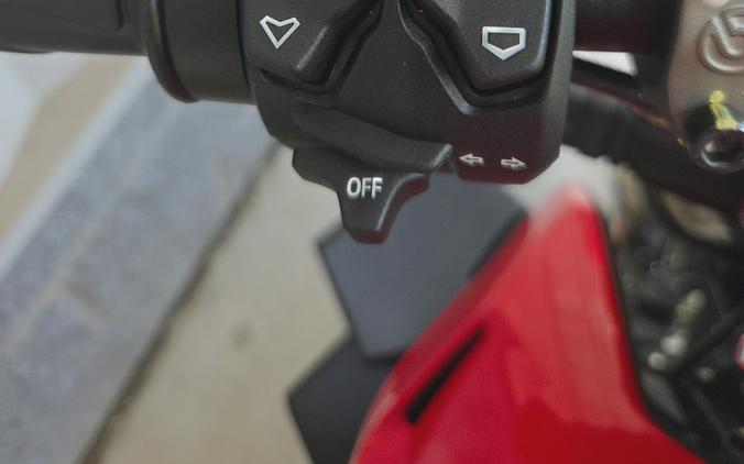 2025 DUCATI Streetfighter V4 S