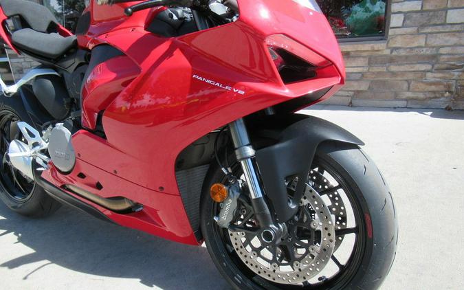 2025 Ducati Panigale V2