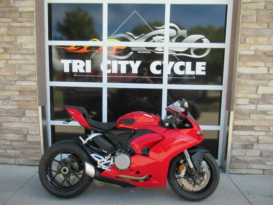 2025 Ducati Panigale V2