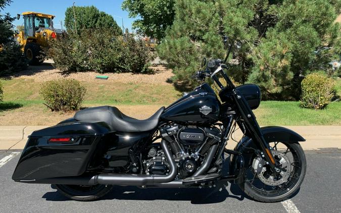 2023 Harley-Davidson Road King Special Vivid Black