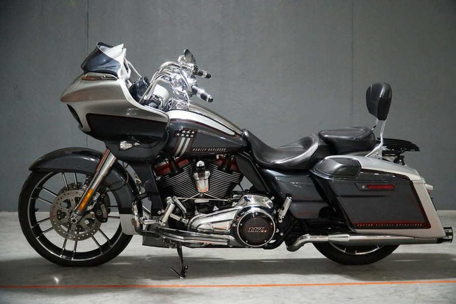 2019 Harley-Davidson® FLTRXSE - CVO™ Road Glide®