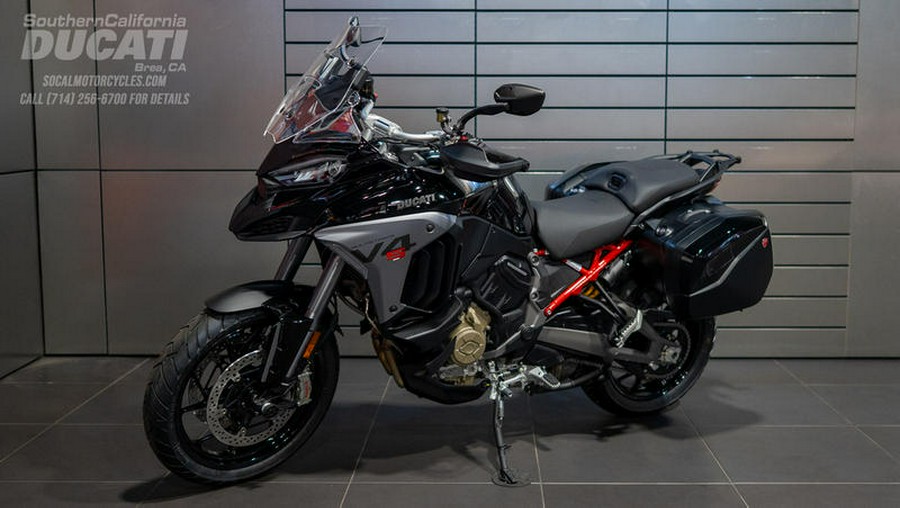 2025 Ducati Multistrada V4S - Thrilling Black