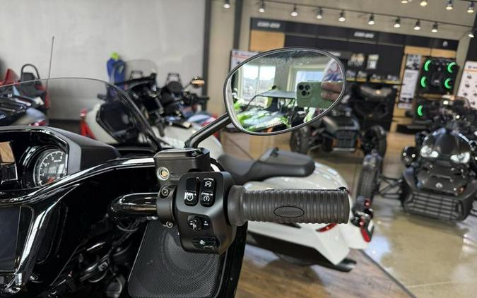 2026 Indian Motorcycle® Challenger® Dark Horse® 112 Black Smoke