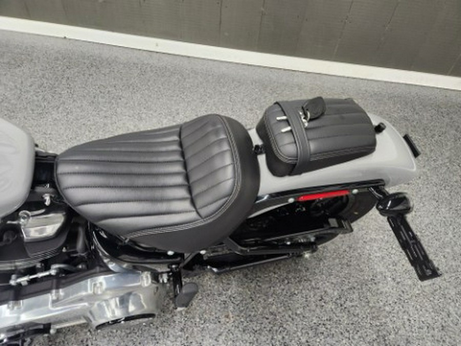 2025 Harley-Davidson STREET BOB