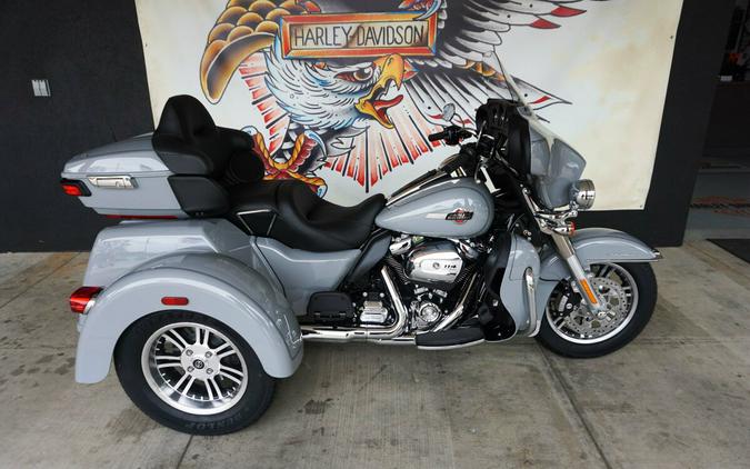 2024 Harley-Davidson Tri Glide Ultra Billiard Grey