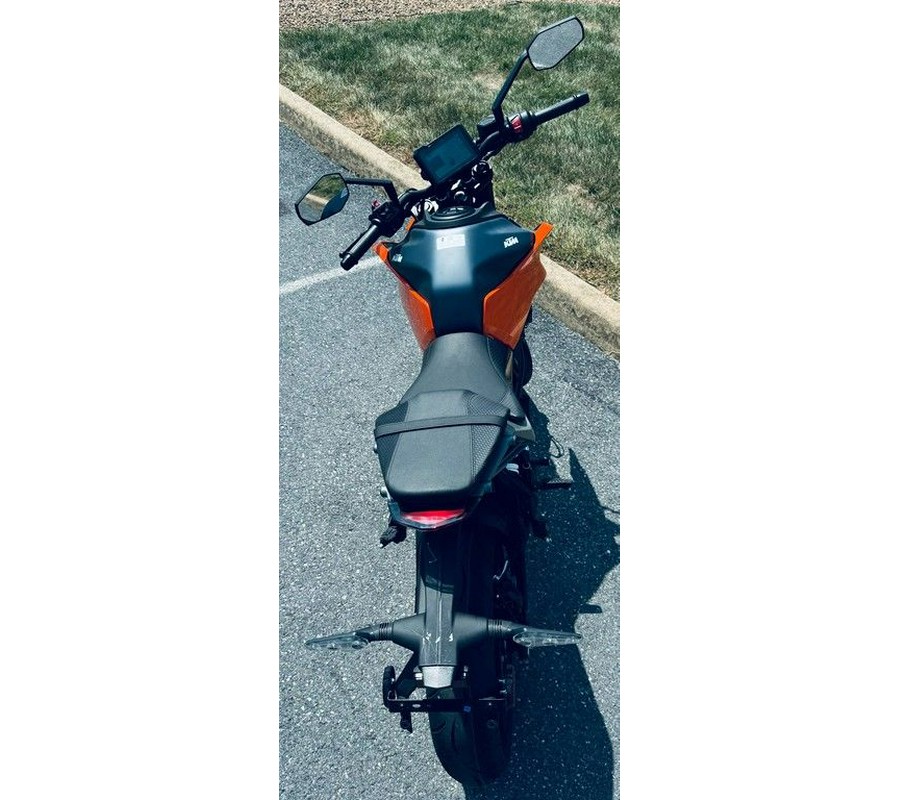 2024 KTM 250 Duke