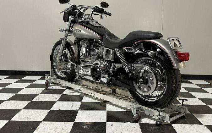 Harley-Davidson® Super Glide® Custom 2009