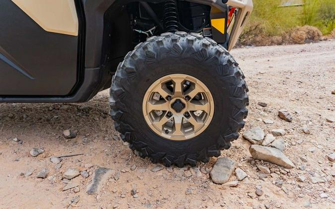 2025 Can-Am Defender Limited HD10 Desert Tan & Stealth Black