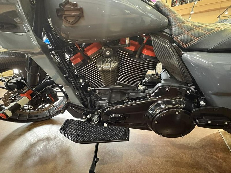2018 Harley-Davidson® FLTRXSE - CVO™ Road Glide®