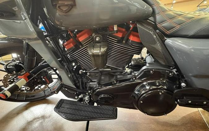 2018 Harley-Davidson® FLTRXSE - CVO™ Road Glide®