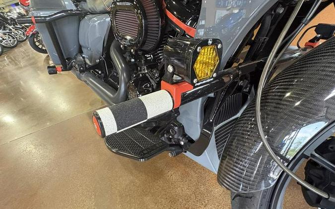 2018 Harley-Davidson® FLTRXSE - CVO™ Road Glide®