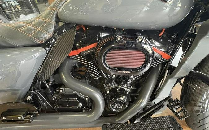 2018 Harley-Davidson® FLTRXSE - CVO™ Road Glide®