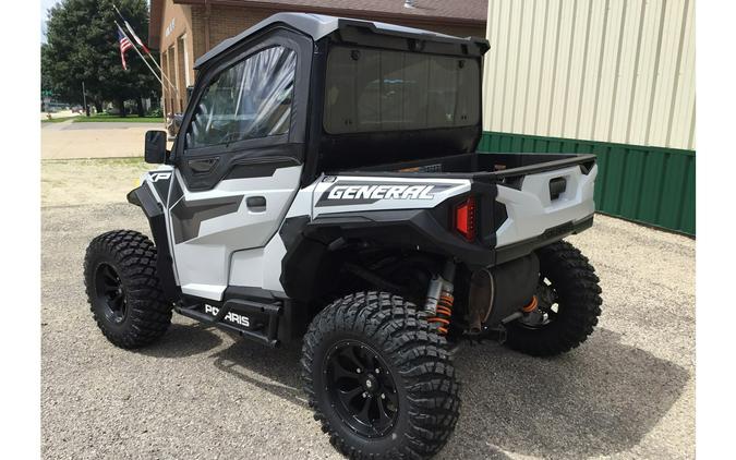 2022 GENERAL XP 1000 Deluxe Matte Ghost White Metallic - Polaris