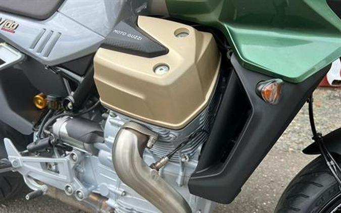 2024 Moto Guzzi V100 Mandello S