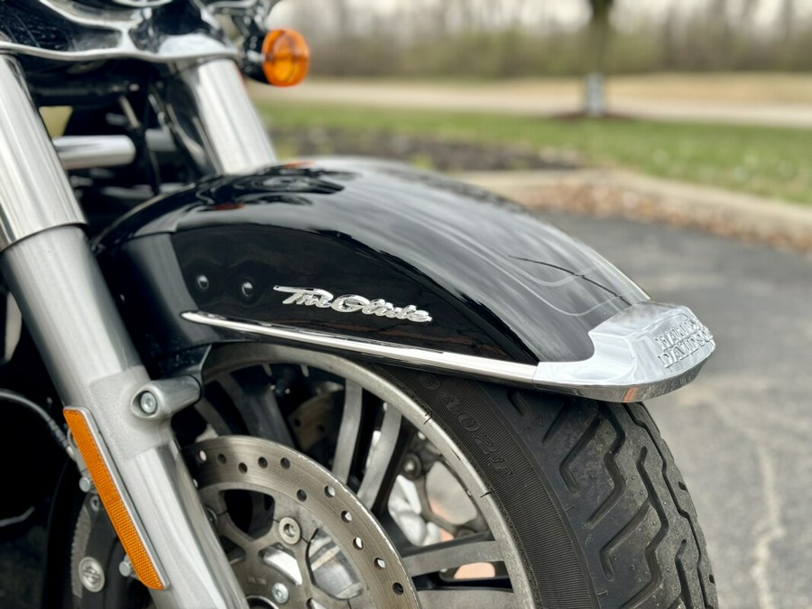 2022 Harley-Davidson Tri Glide Ultra Black