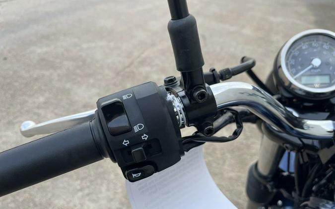 2025 Kawasaki W230 ABS