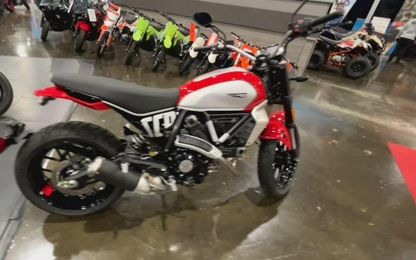 2025 Ducati SCRAMBLER 800 ICON