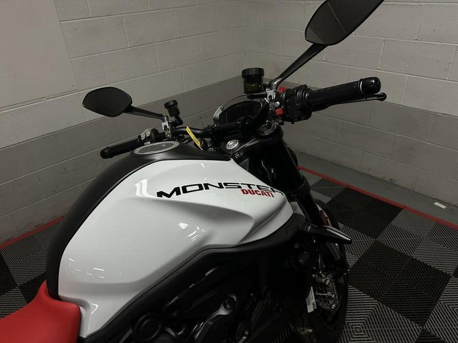 2024 Ducati Monster Plus