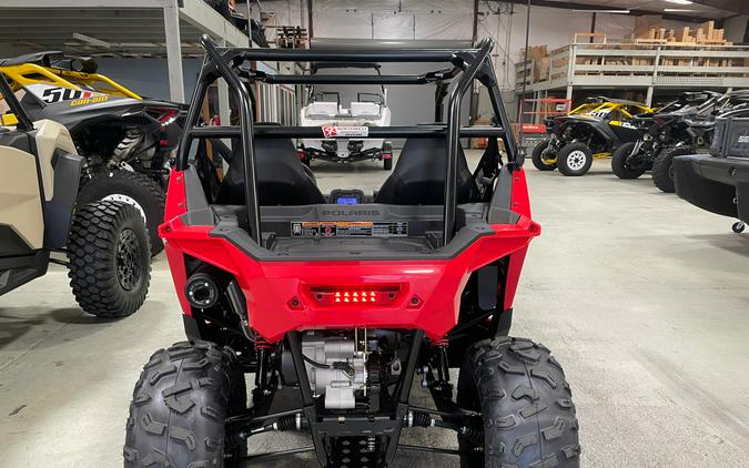 2025 Polaris RZR 200 EFI