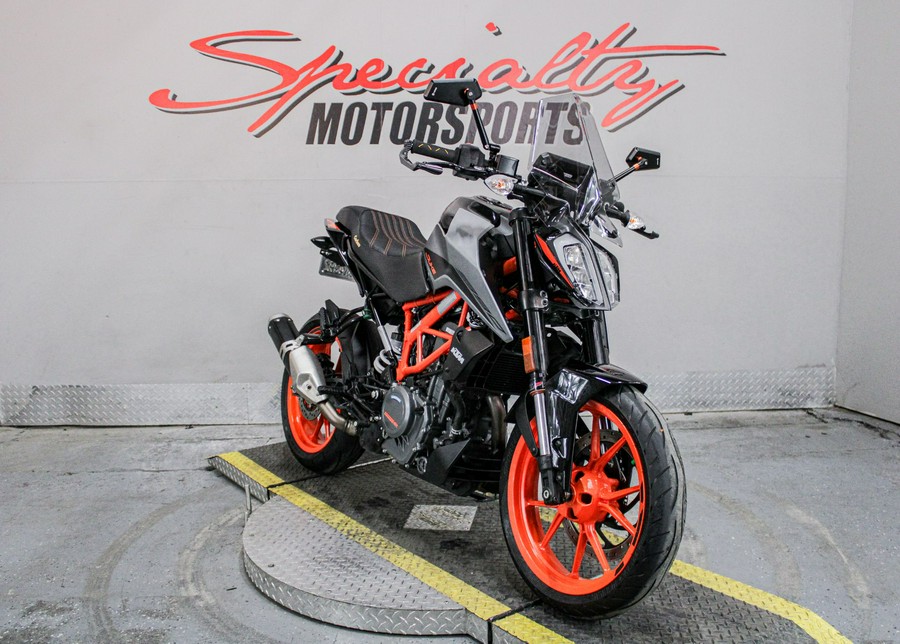 2022 KTM 390 Duke