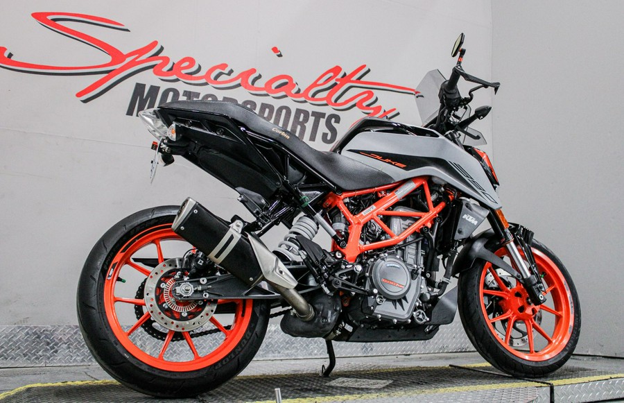 2022 KTM 390 Duke