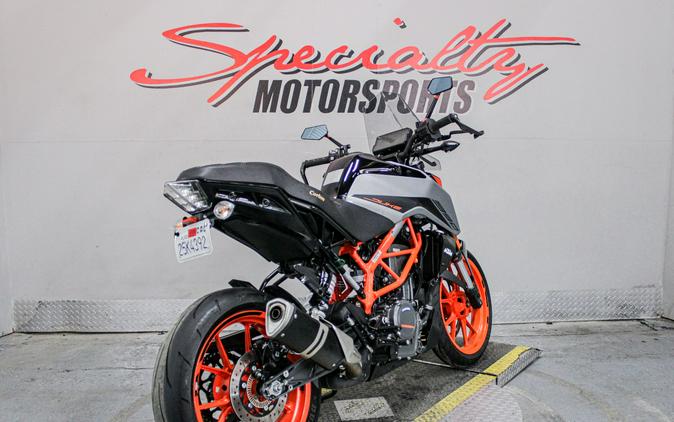 2022 KTM 390 Duke