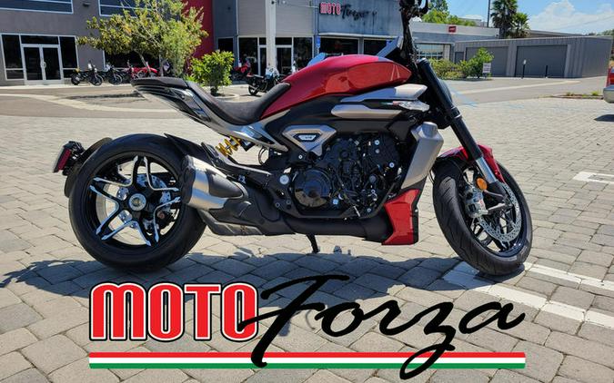 2026 Ducati XDiavel V4 Burning Red