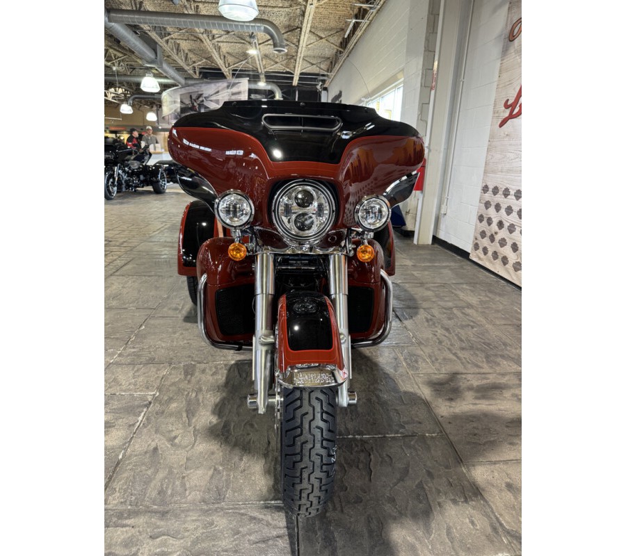 FLHTCUTG 2024 Tri Glide Ultra