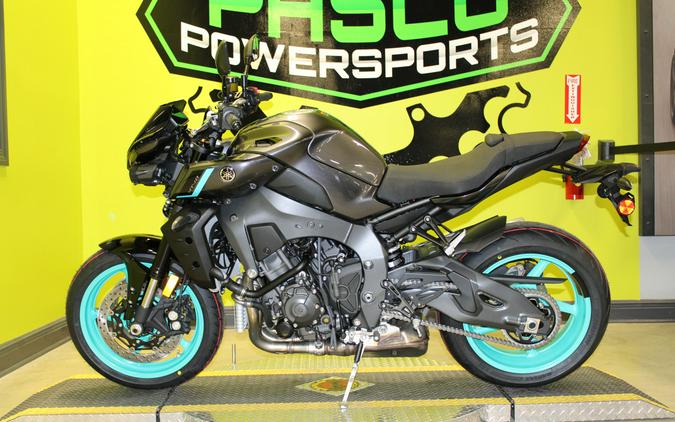 2024 Yamaha MT-10 / MT10RGY