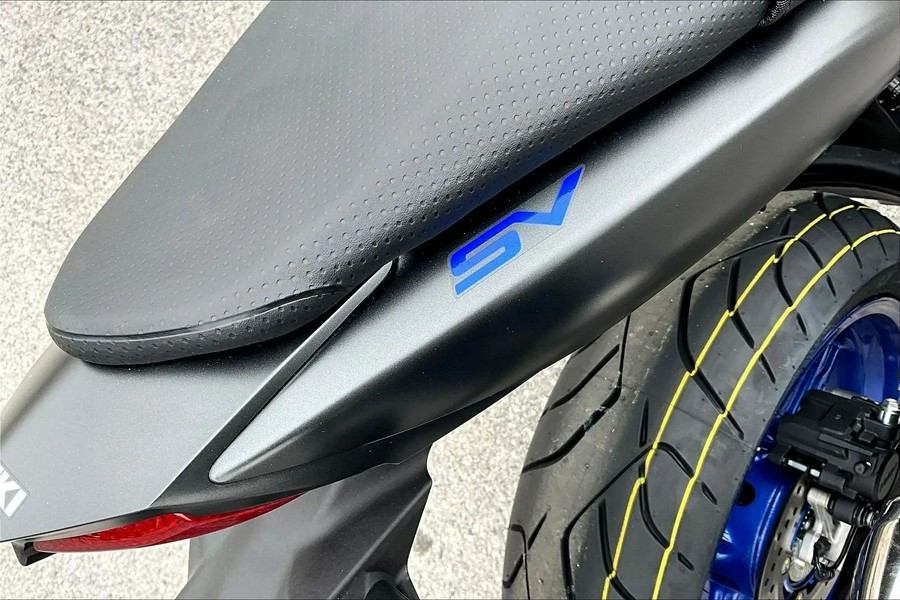 2026 Suzuki SV650 ABS