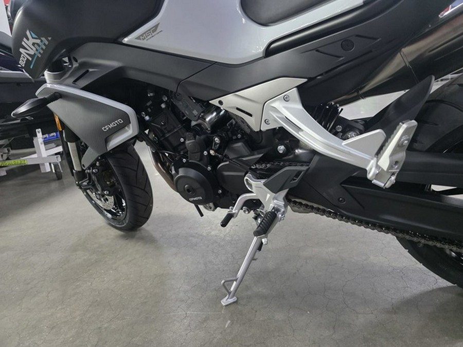 2026 CFMOTO NK 800