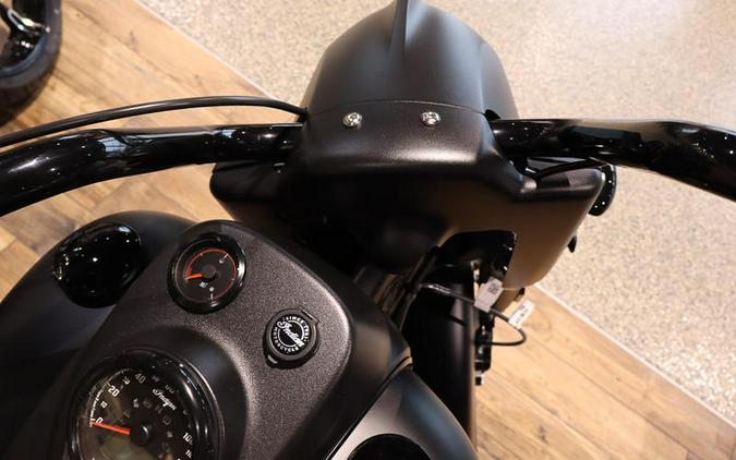 2026 Indian Motorcycle® Springfield ® Dark Horse® Black Smoke
