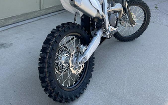 2026 Triumph TF 450-C Jet Black Pure White