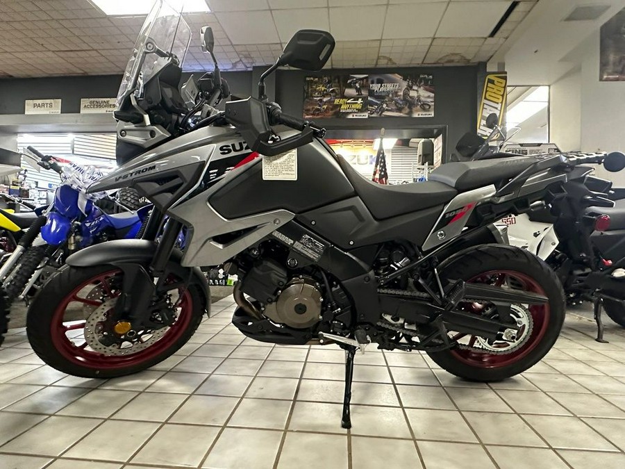 2025 Suzuki V-Strom 1050