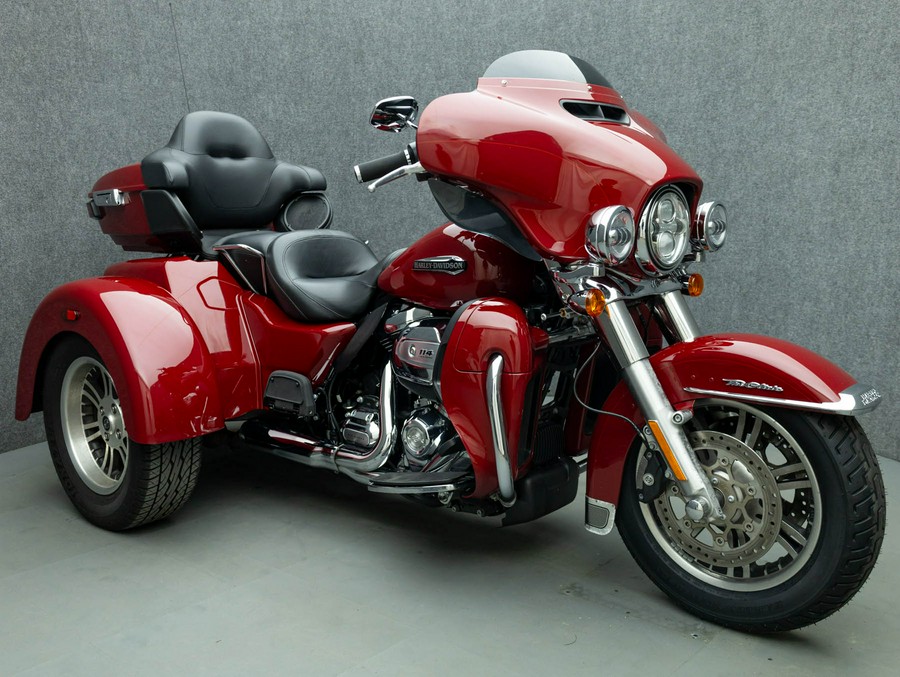 2021 HARLEY DAVIDSON FLHTCUTG TRI GLIDE ULTRA CLASSIC TRIKE W/ABS