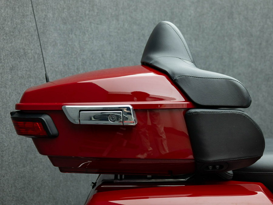 2021 HARLEY DAVIDSON FLHTCUTG TRI GLIDE ULTRA CLASSIC TRIKE W/ABS