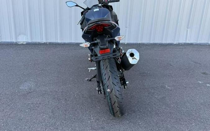 2026 Kawasaki Ninja 500 ABS Metallic Matte Twilight Blue SE ABS