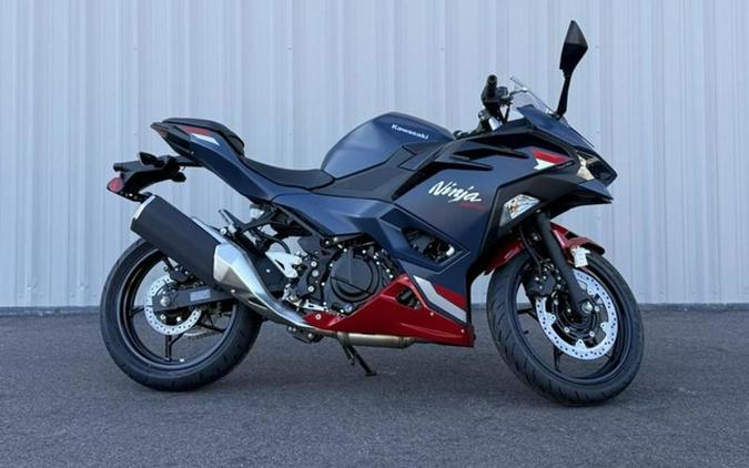 2026 Kawasaki Ninja 500 ABS Metallic Matte Twilight Blue SE ABS