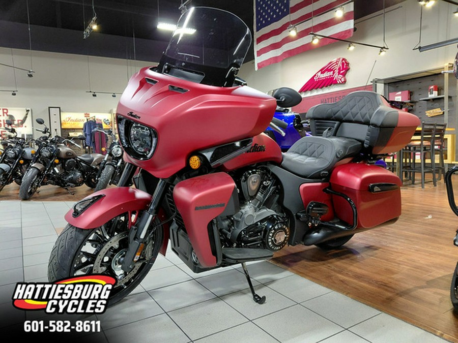 2025 Indian Roadmaster PowerPlus Dark Horse Sunset Red Smoke