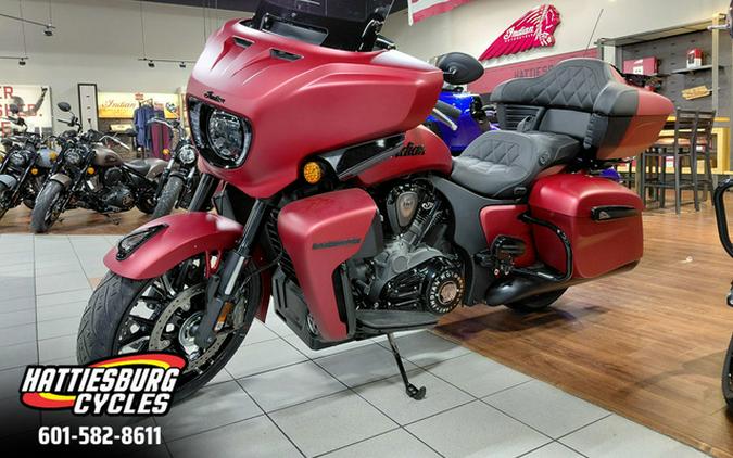 2025 Indian Roadmaster PowerPlus Dark Horse Sunset Red Smoke