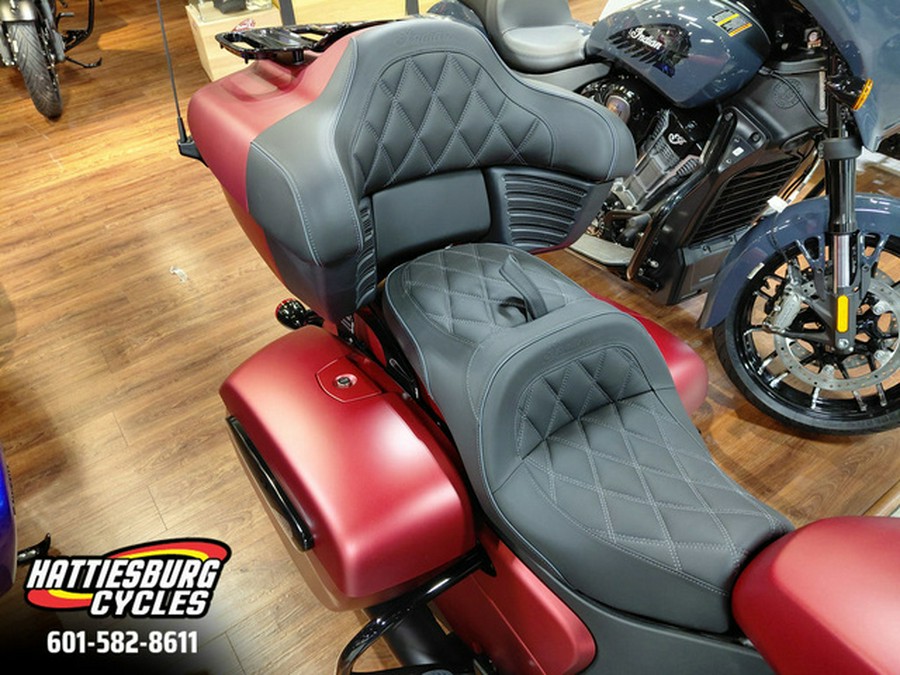 2025 Indian Roadmaster PowerPlus Dark Horse Sunset Red Smoke