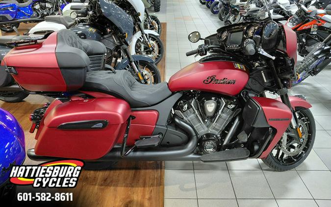 2025 Indian Roadmaster PowerPlus Dark Horse Sunset Red Smoke