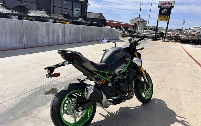 2026 Kawasaki Z900 SE ABS