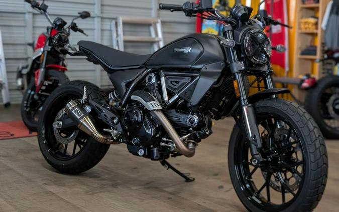 2025 Ducati Scrambler Icon Dark