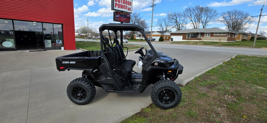 2026 Can-Am Defender XT HD11 with 10.25 in. touchscreen display