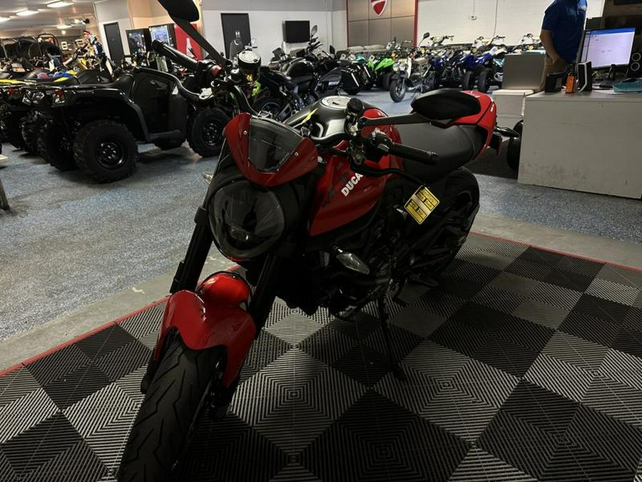 2024 Ducati Monster Plus