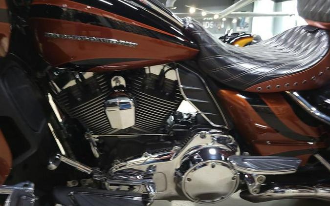 2015 Harley-Davidson® FLTRUSE - CVO™ Road Glide® Ultra